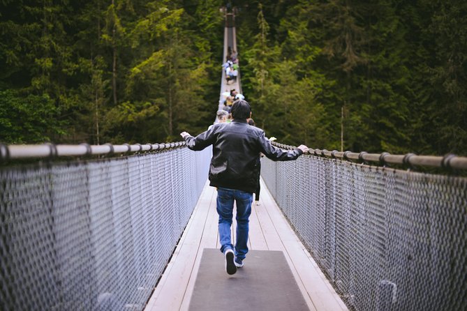 Vancouver Premium Tour: Capilano Bridge + Grouse Mountain Lunch - Vancouver Lookout and the final city view
