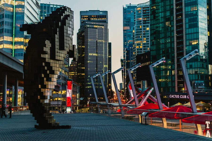 Vancouver: Private City Sights Tour by Minibus (3hrs) - Yaletown, the Stadium District, Chinatown, and Mount Pleasant