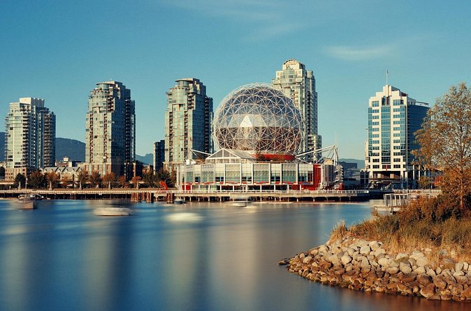 Vancouver: Private & Custom Half-Day Tour with a Local - Finishing at Kitsilano Beach