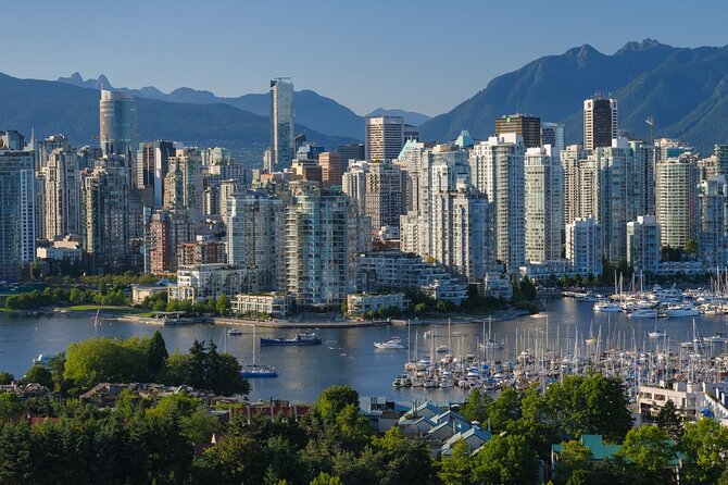 Vancouver: Private & Custom Half-Day Tour with a Local - Crossing Granville Bridge to Granville Island
