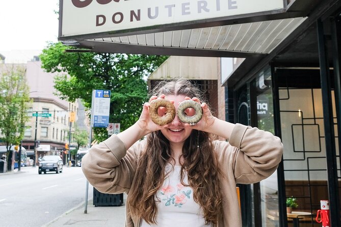 Vancouver’s Sweetest Stroll: A Delicious Donut Experience - Waterfront sights keep the pace from feeling repetitive