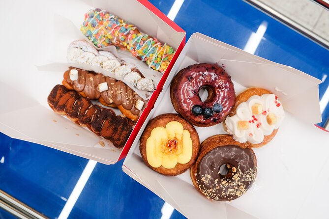 Vancouver’s Sweetest Stroll: A Delicious Donut Experience - The Gastown Steam Clock is a practical finish