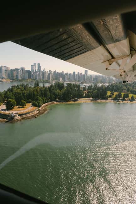Vancouver: Scenic Panorama Seaplane Tour - Seats, Views, and the Small-Plane Experience