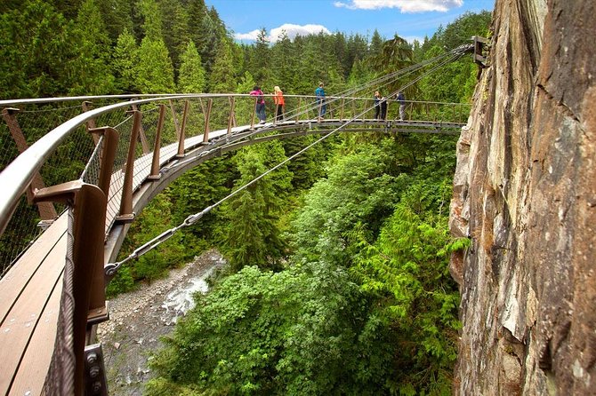 Vancouver Sightseeing and Suspension Bridge Small Group Tour - Capilano Suspension Bridge Park is the centerpiece
