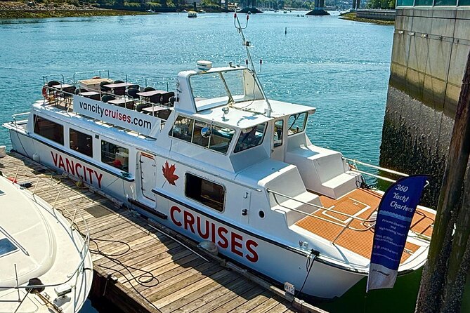 Vancouver Sightseeing Boat Cruise with Live Tour Guide - The return through English Bay