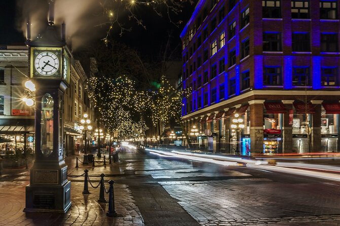 Vancouver Small Group Night Tour w/Capilano + Grouse Mtn Dinner - Why the small group matters
