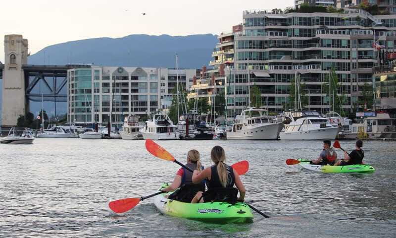 Vancouver: Smooth Classic Kayak Tour - Starting at Granville Island before the crowds
