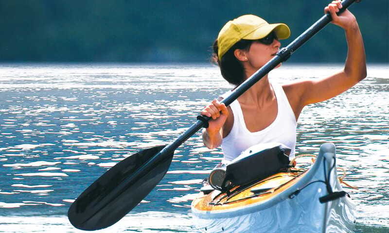 Vancouver: Smooth Classic Kayak Tour - Paddling through False Creek