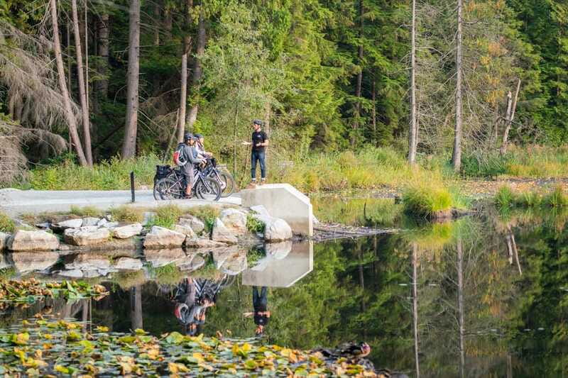 Vancouver: Stanley Park Bicycle Tour - Weather, clothing, and comfort