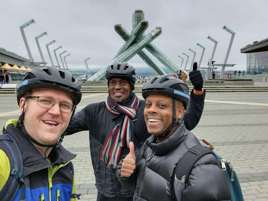 Vancouver: Stanley Park Bike Tour | E-Bike Upgrade Avail. - The Rose Garden and the return to Spokes