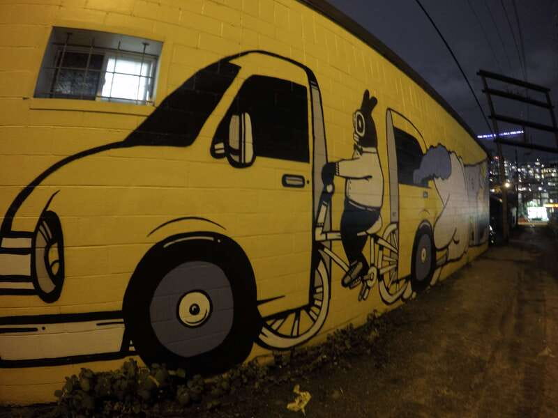 Vancouver: Street Art & Craft Beer Walking Tour with Tasting - Why Mount Pleasant makes a good art-and-beer pairing