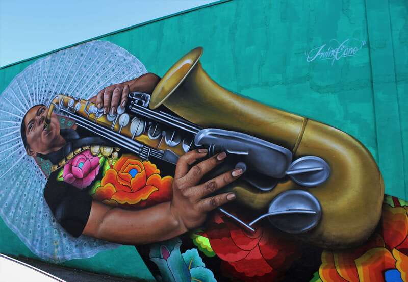 Vancouver: Street Art & Craft Beer Walking Tour with Tasting - Who will enjoy this walk most