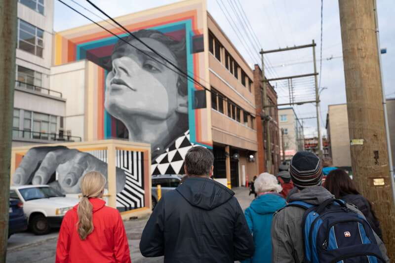 Vancouver: Street Art & Craft Coffee Walking Tour w/ Tasting - Coffee first: a local roastery and a brewed latte