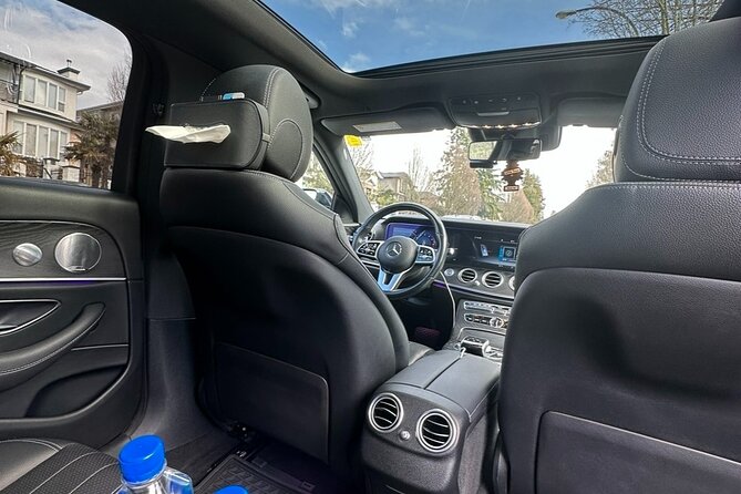Vancouver to Seattle Private Transfer Service - Punctuality is the feature that matters most