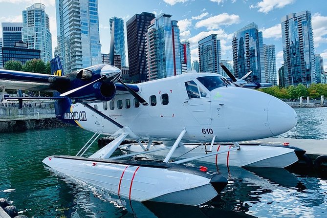 Vancouver to Victoria Scenic Seaplane Transfer: One Way - Water landing in Victoria’s Inner Harbour