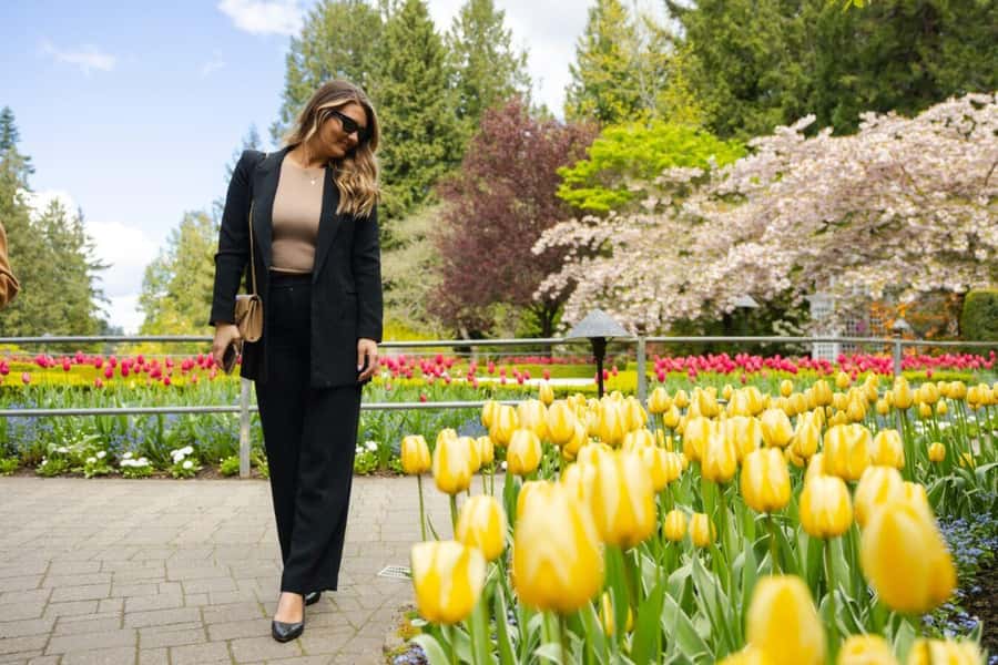 Vancouver to Victoria Seaplane Day Trip + Butchart Gardens - Three hours in Victoria after the gardens