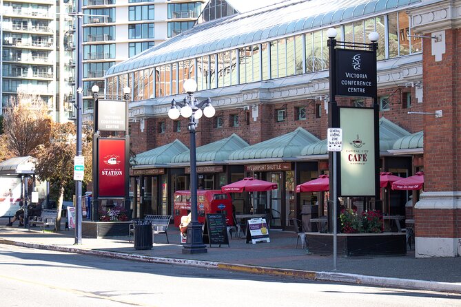 Vancouver to Victoria - Vancouver Airport (YVR) Pickup - Coach Bus Transfer - The 95-minute Gulf Islands crossing