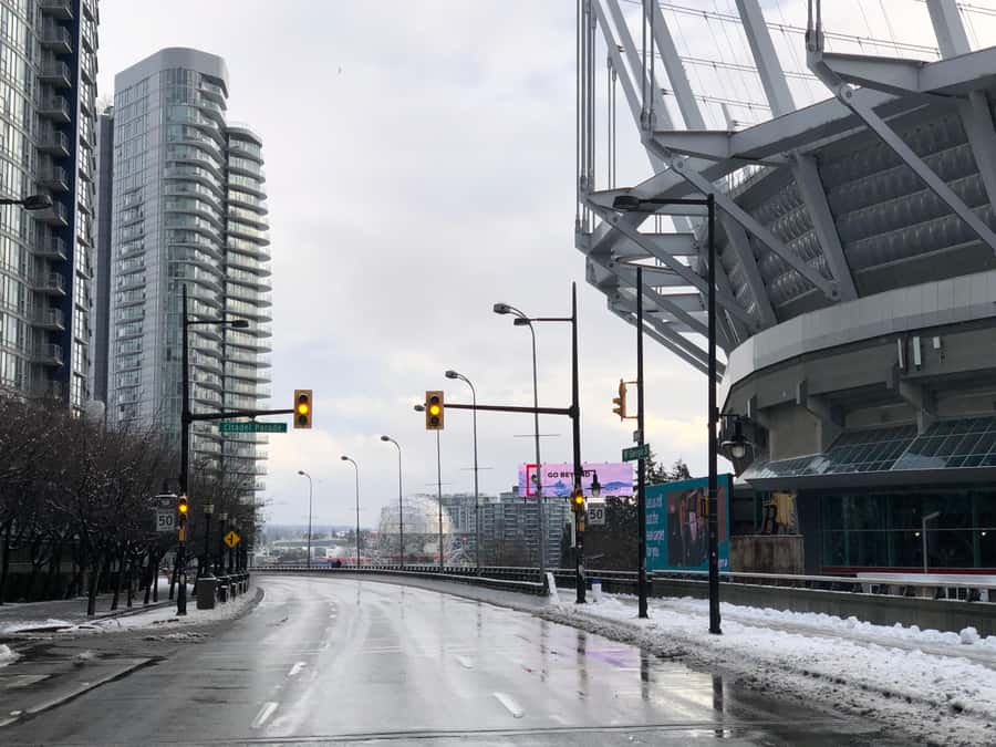 Vancouver Tour/Car/Grandville Island/Queen Elizabeth/China T - Timing, comfort, and access