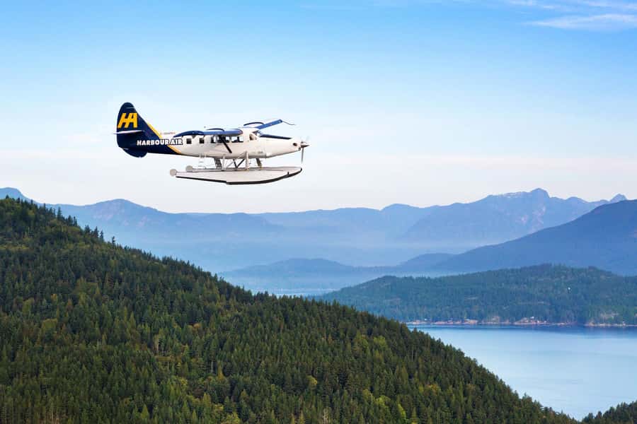 Vancouver: Victoria Seaplane Tour with Return Bus and Ferry - Key points at a glance