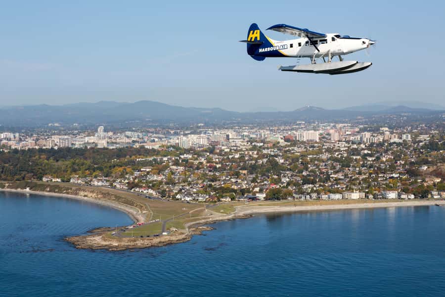 Vancouver: Victoria Seaplane Tour with Return Bus and Ferry - The coach and ferry return to Vancouver