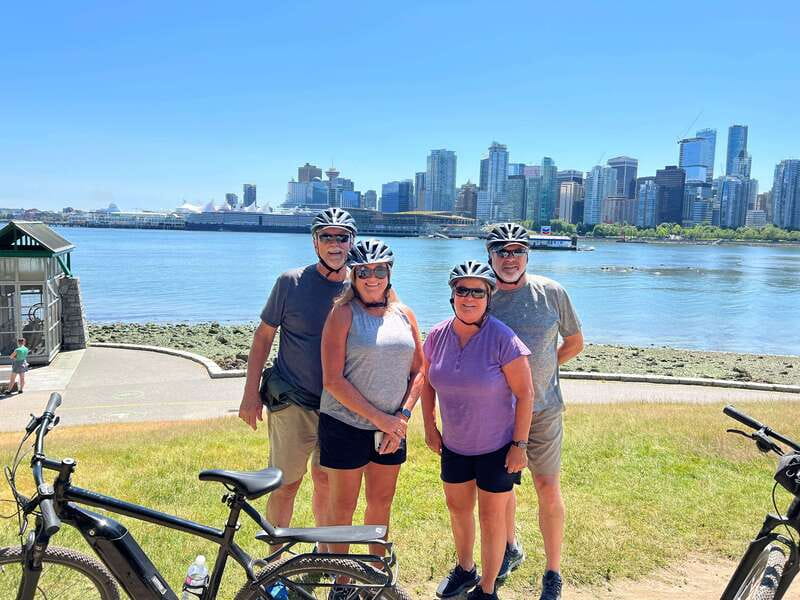 Vancouver Waterfront Guided Bike/E-Bike Tour - Regular bike or e-bike: choose based on the distance