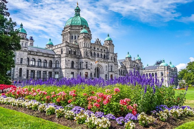 Victoria and Butchart Gardens Day Trip from Vancouver - Who should book this Victoria day trip?