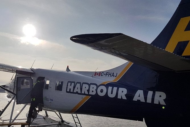 Victoria to Vancouver Scenic Seaplane Transfer: One Way - Timing, weather, and cancellation rules
