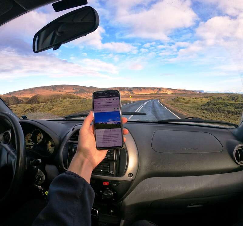 Western Canada Self-Driving Audio Guide English and German - How this Western Canada driving guide works