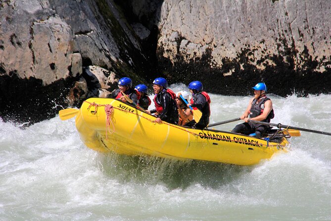Wet and Wild Elaho Exhilarator Rafting - What the Elaho Exhilarator actually feels like