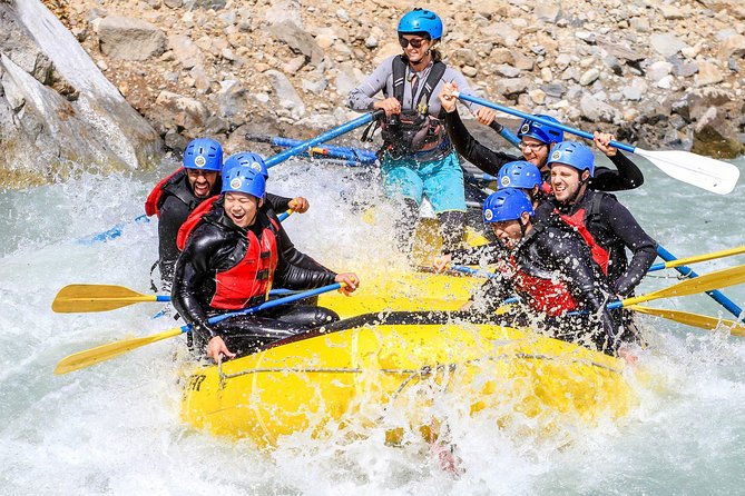 Wet and Wild Elaho Exhilarator Rafting - Price, group size, and what you receive