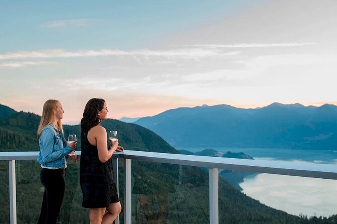 Whistler, Shannon Falls & Sea to Sky Gondola Tour from Vancouver - Riding the Sea to Sky Gondola