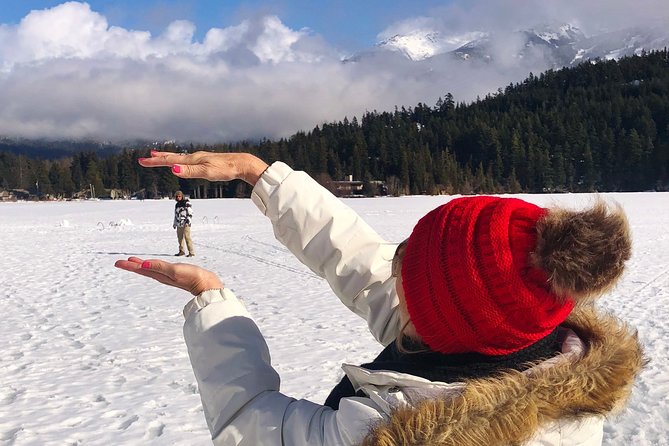 Whistler Sightseeing Tour: Discover all of Whistler Year-Round! - Green Lake is the classic mountain photo stop